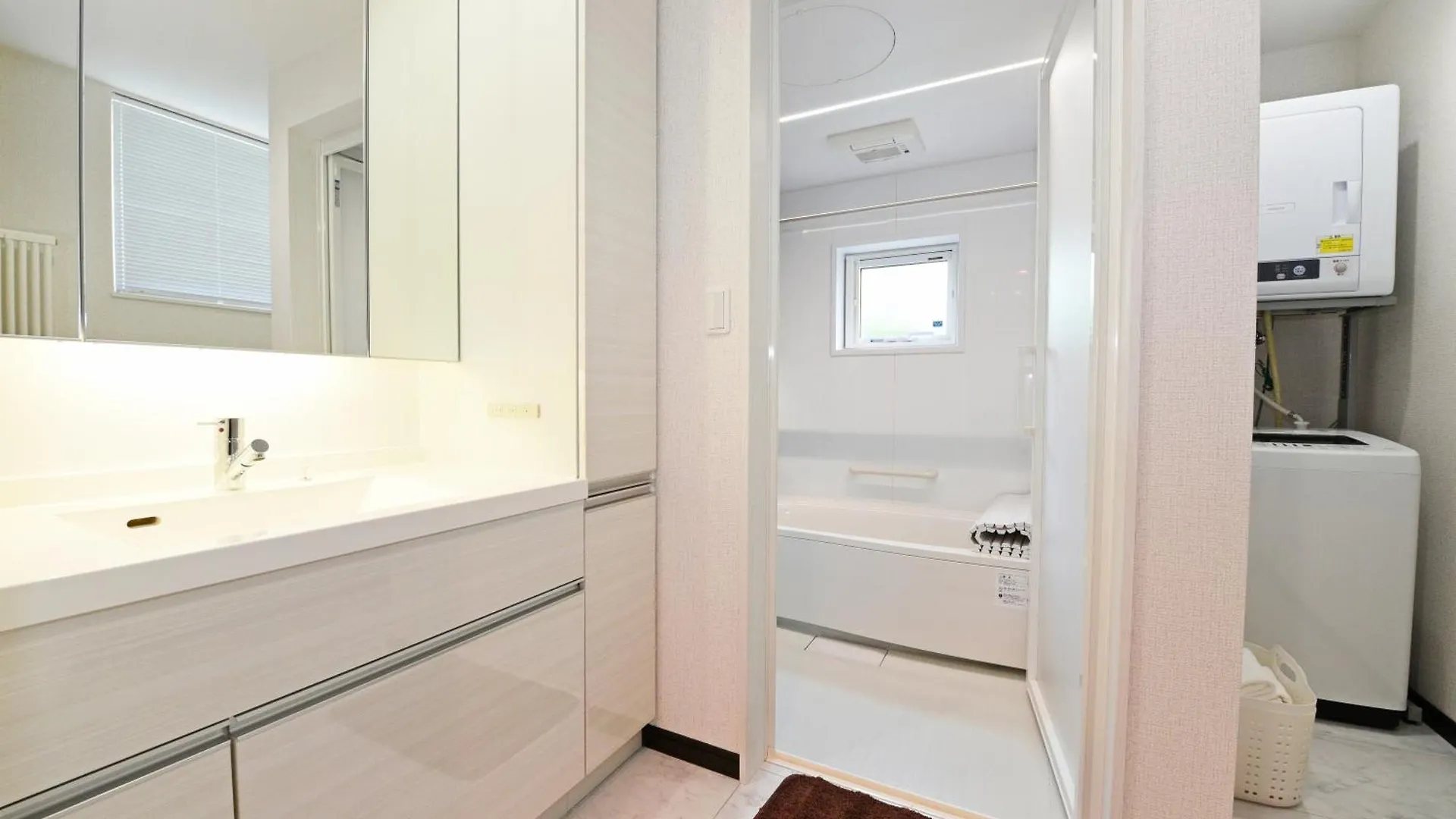 Teinehoncho Ikkenya Apartment Sapporo